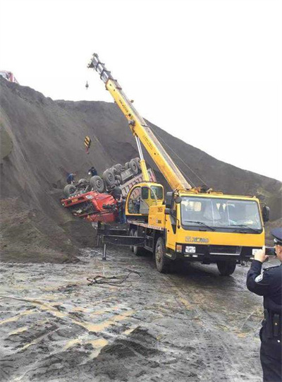 安庆上犹道路救援